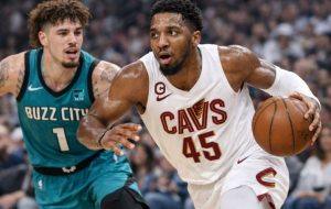 Who Were the Top Scorers and Most Valuable Players?